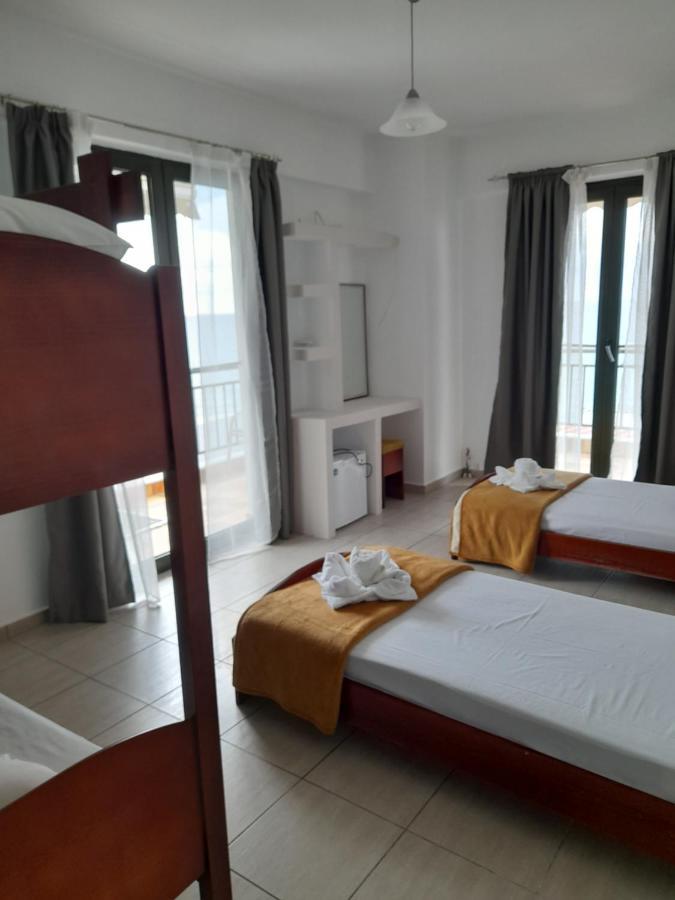 Aparthotel Elia Kai Amos à Nea Skioni Extérieur photo